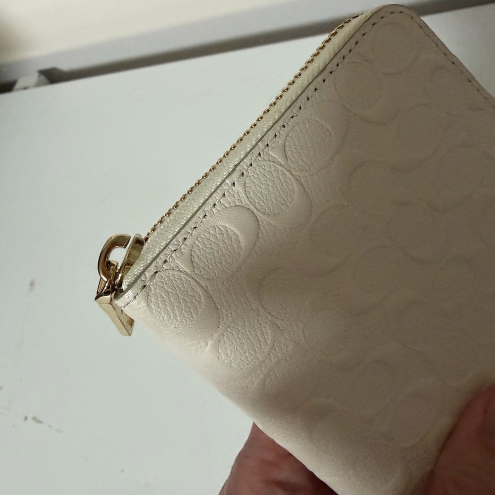 Coach Cream Embossed Wallet - Picture 7 of 11